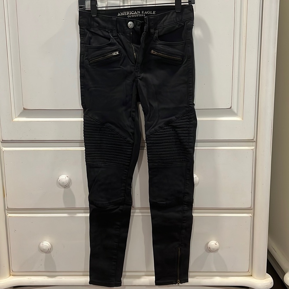 Black Jeans